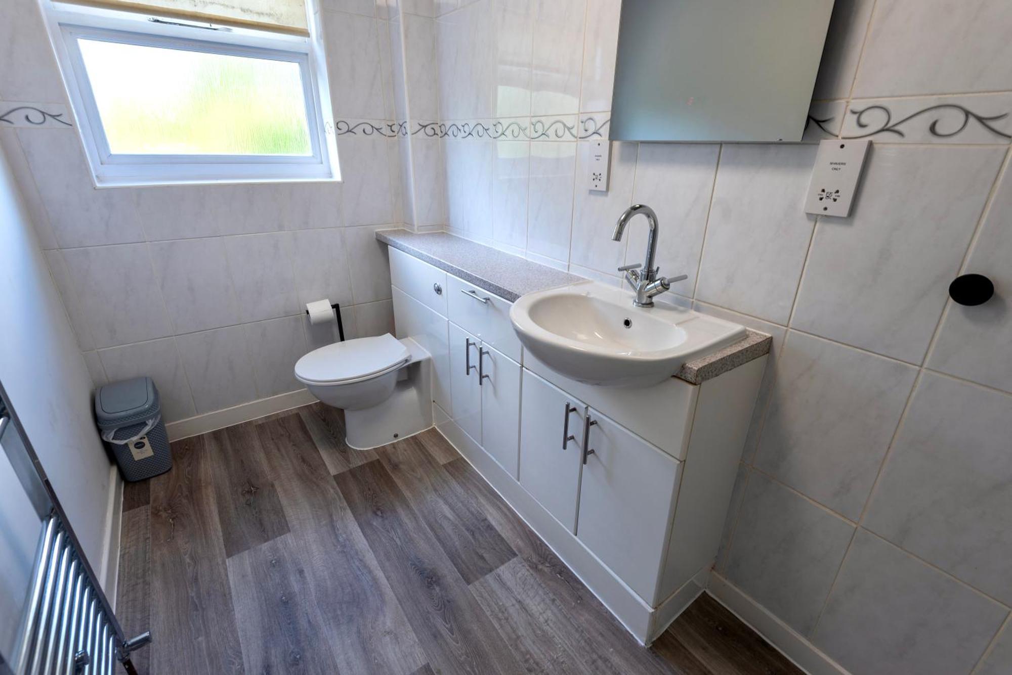 Single Room In Brand New 5 Bedroom Home BW Room 2 Solihull Exterior foto