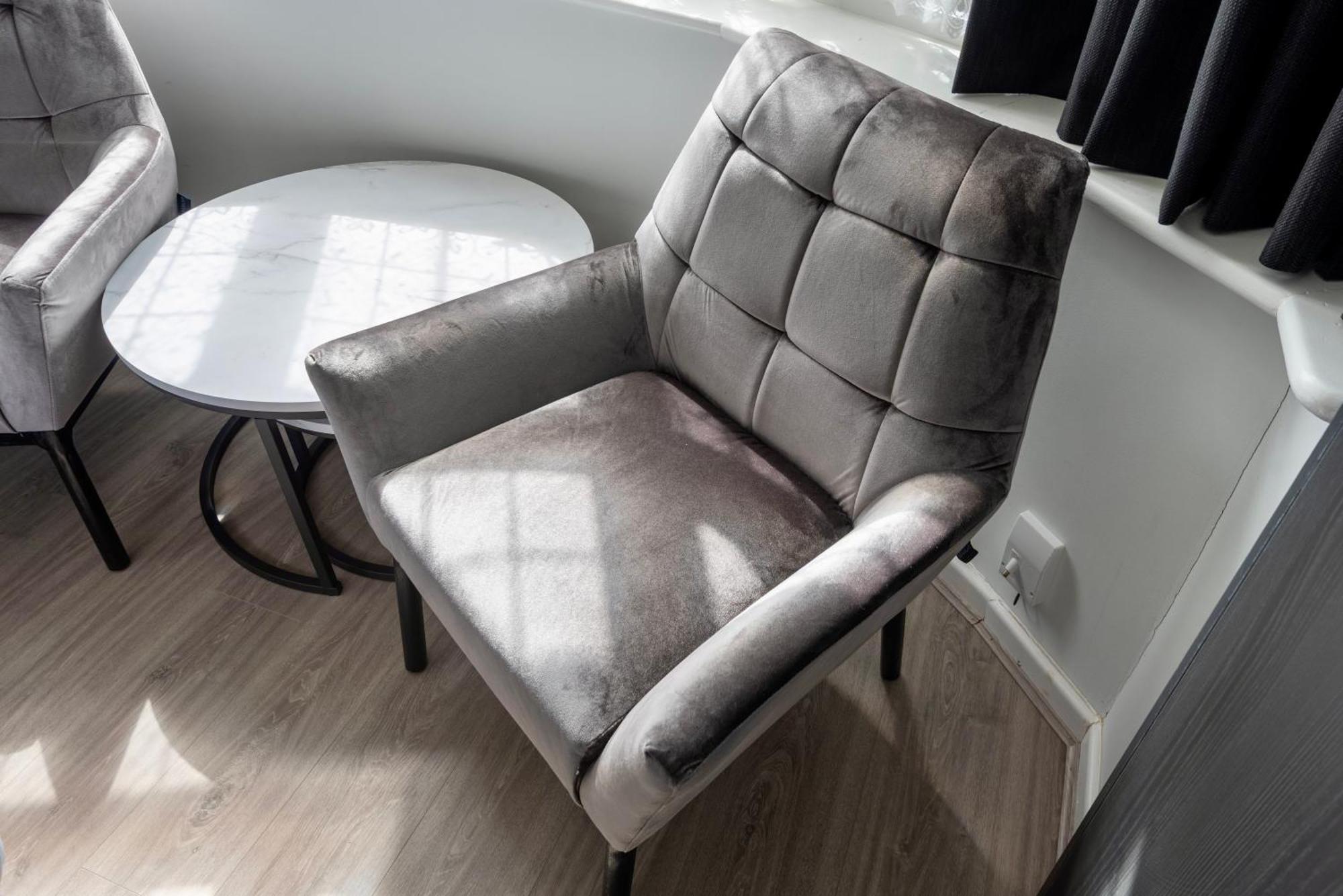 Single Room In Brand New 5 Bedroom Home BW Room 2 Solihull Exterior foto